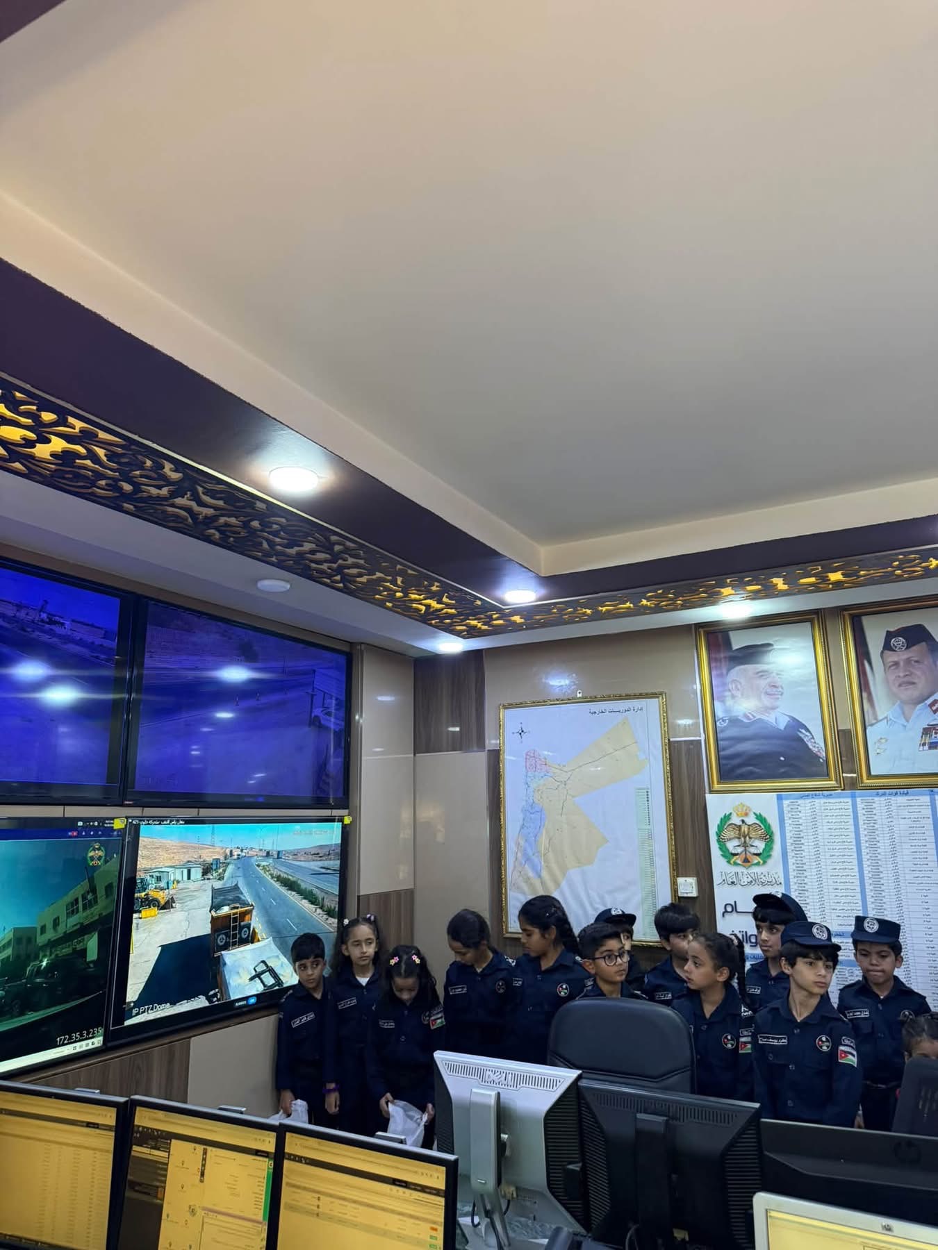 الدوريات الخارجية تستقبل طلبة قرطاج الدولية ضمن مبادرة الشرطي الصغير