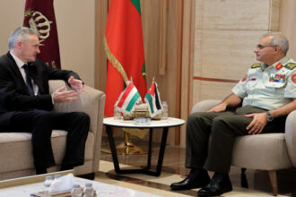 الحراسيس يبحث مع السفير الهنغاري تعزيز التعاون العسكري بين الأردن وهنغاريا