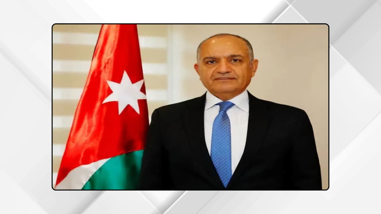صورة حول : العضايلة: إنجاز طبي أردني يعيد الأمل لمصري العضايلة: إنجاز طبي أردني يعيد الأمل لمصري