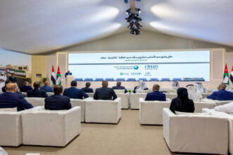 ملك: سكة حديد العقبة شريان اقتصادي جديد للأردن