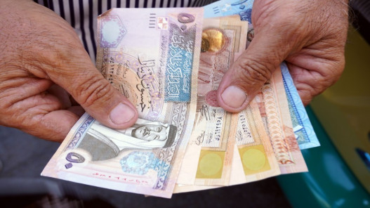 ارتفاع القروض غير العاملة لدى البنوك إلى 1.988 مليار دينار