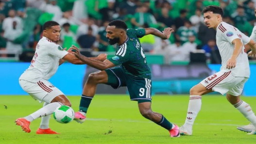 صورة حول : السعودية والإمارات تتواجهان على لقب خليجي 27 الثلاثاء السعودية والإمارات تتواجهان على لقب خليجي 27 الثلاثاء