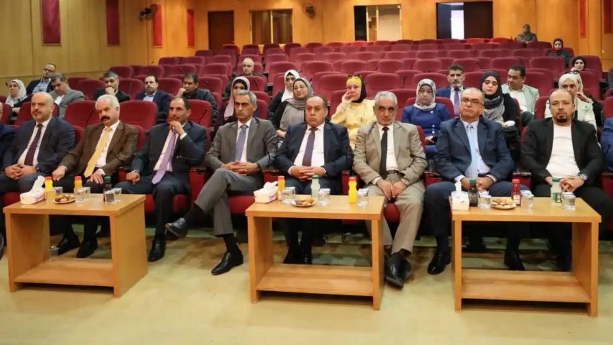 صورة حول : افتتاح ملتقى المهارات الرقمية في دائرة الأحوال المدنية افتتاح ملتقى المهارات الرقمية في دائرة الأحوال المدنية