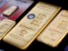 الذهب يرتفع بدعم ضعف الدولار وتراجع أسعار النفط