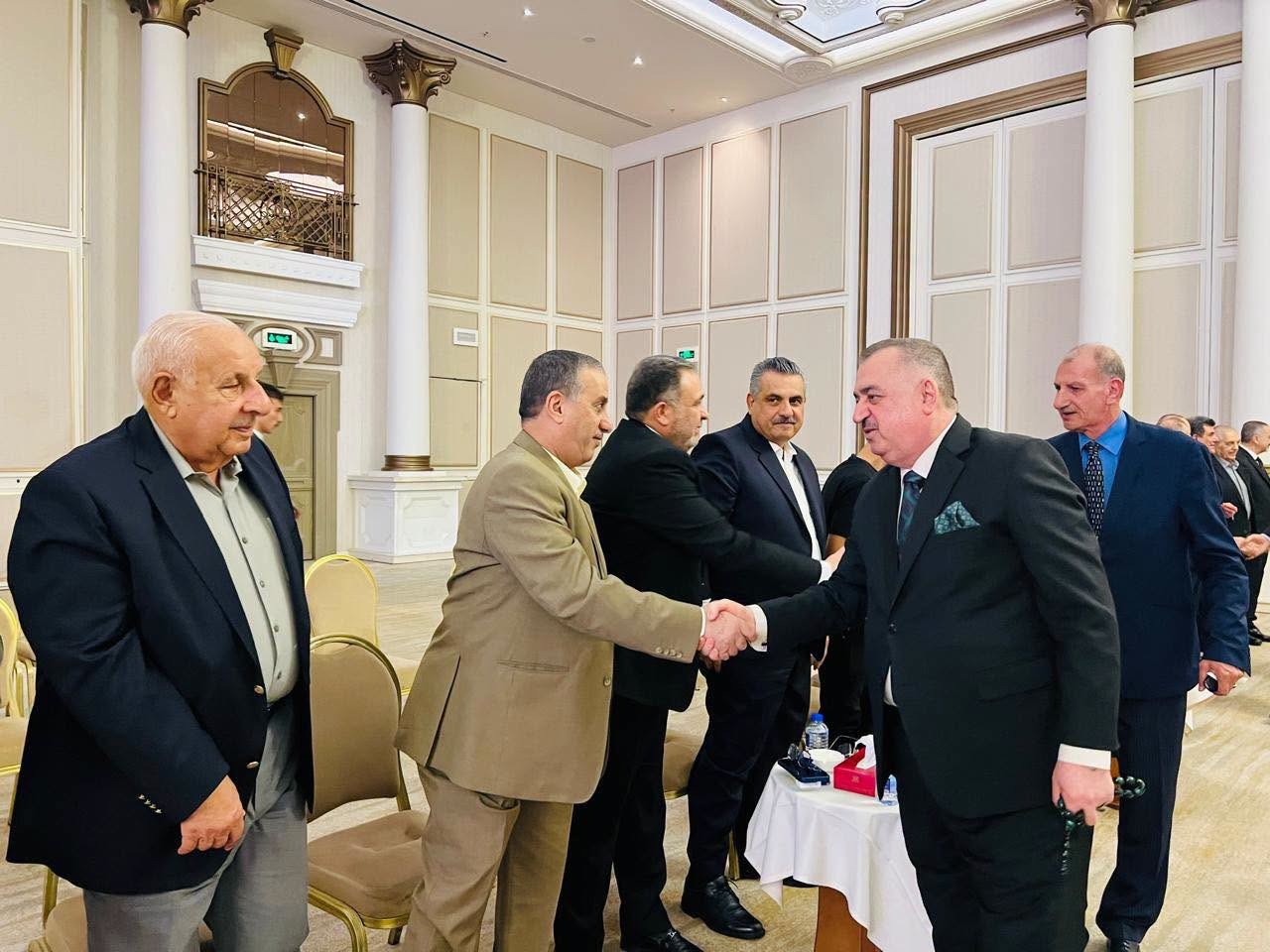 الجالية العراقية في عمّان تقيم مجلس عزاء وحفلًا تأبينيًا لشهداء كنيسة الكرك بحضور السفير عمر البرزنجي
