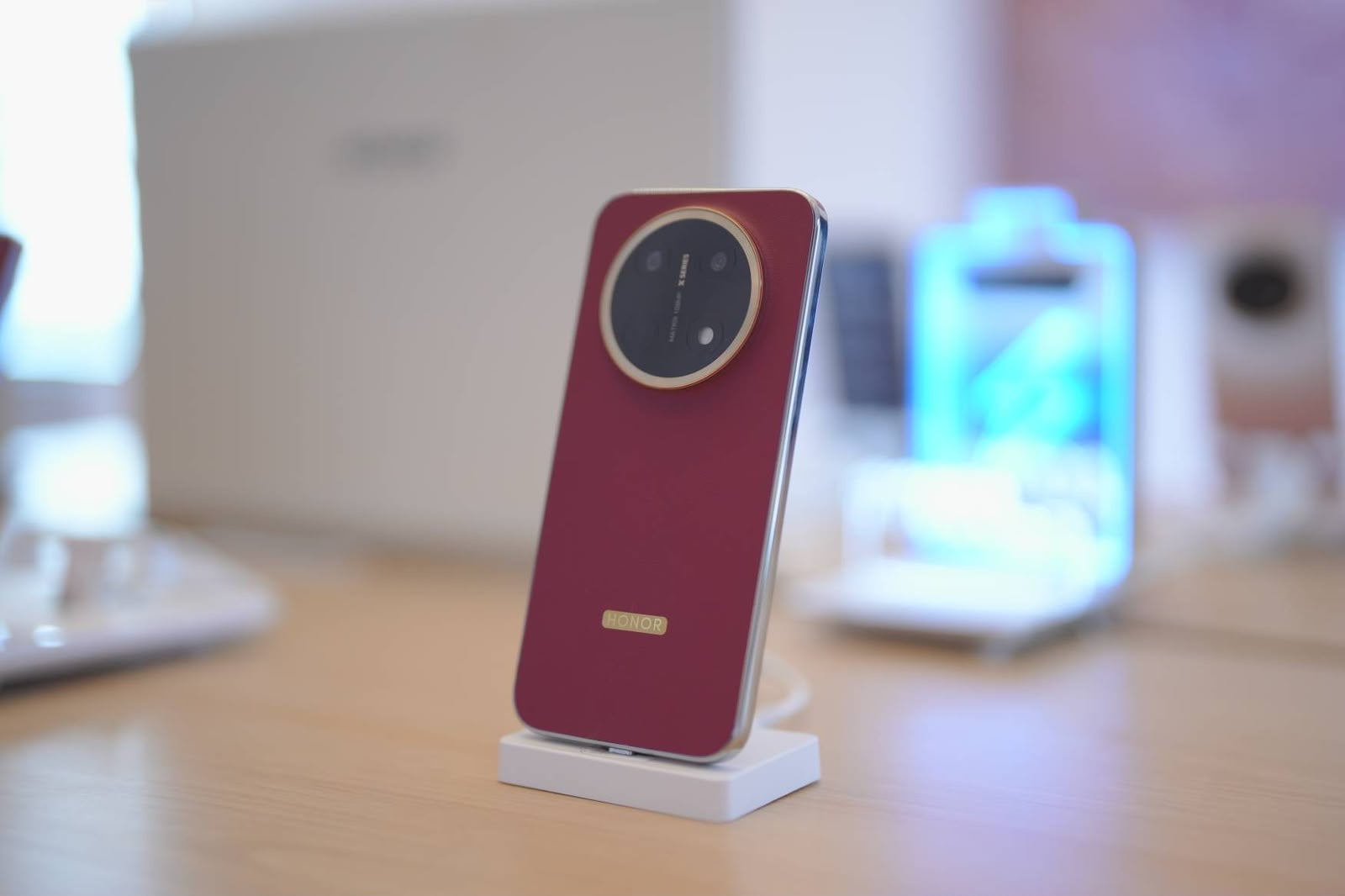 HONOR تعلن فتح باب الطلب المسبق على HONOR X9e Pro بمتانة استثنائية وبطارية فائقة التحمل