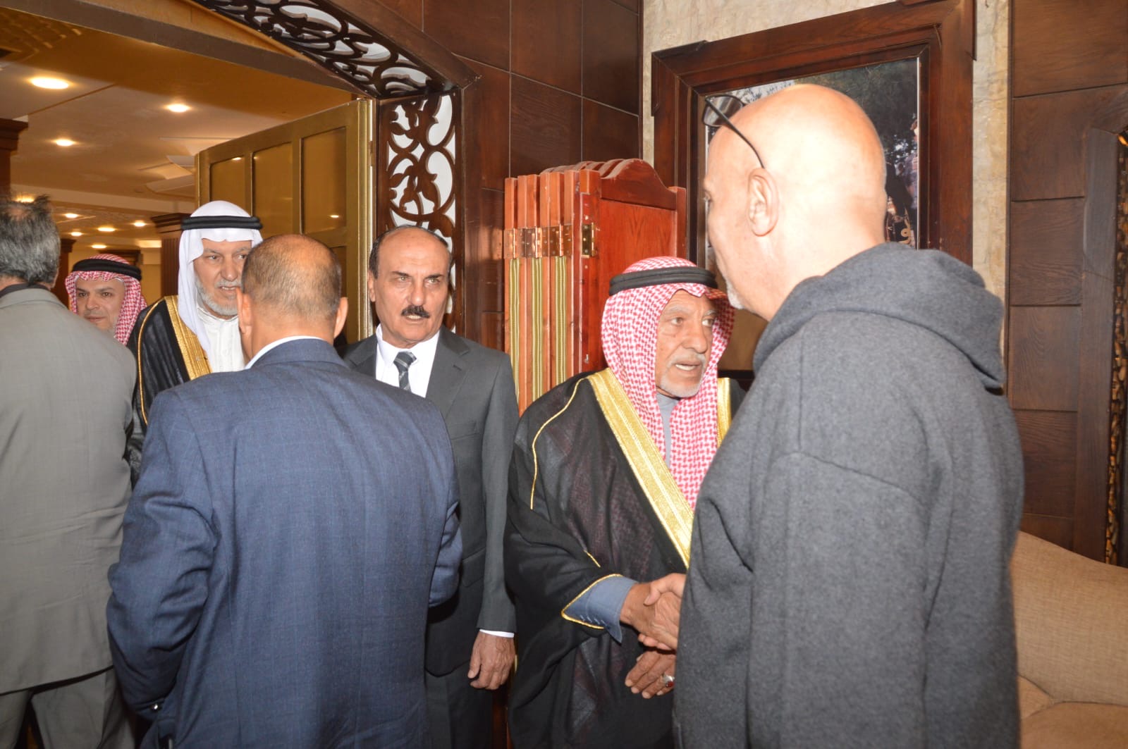 آل الحراسيس وال ابو عواد نسايب .. معالي جمال الصرايرة طلب والشيخ ابو عواد أجاب بطلب
