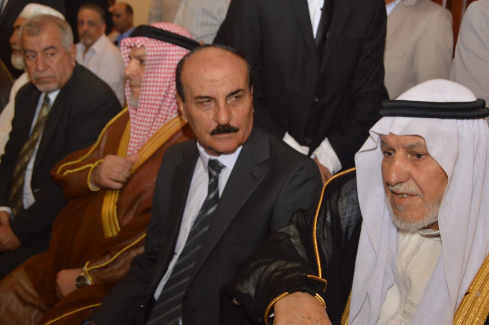 آل الحراسيس وال ابو عواد نسايب .. معالي جمال الصرايرة طلب والشيخ ابو عواد أجاب بطلب