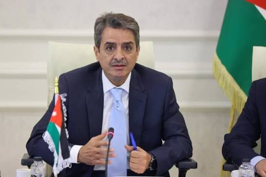 صورة حول : بعد إطفاء الإنارة في ستاد عمان.. وزير الشباب يشكل لجنة تحقيق بعد إطفاء الإنارة في ستاد عمان.. وزير الشباب يشكل لجنة تحقيق
